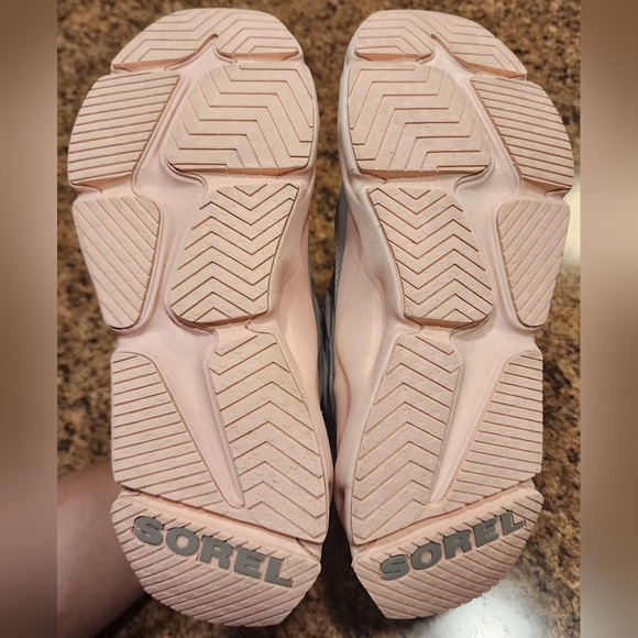 SOREL Kinetic RNEGD Sport Waterproof Insulated Boots - Gray/Pink - Size 6.5 - Picture 11 of 15